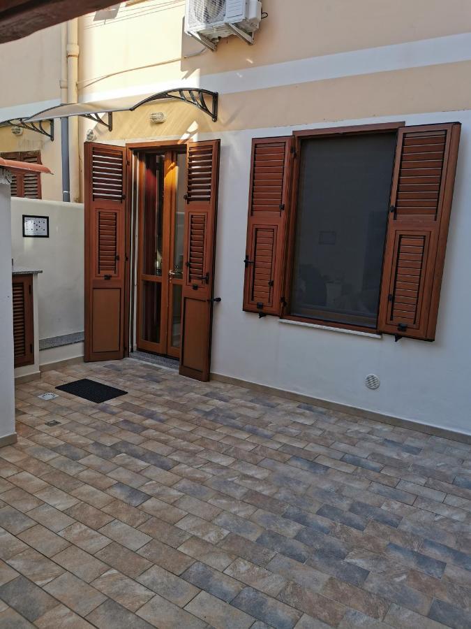 Casa Di Molly Al Centro Di Альгеро Экстерьер фото